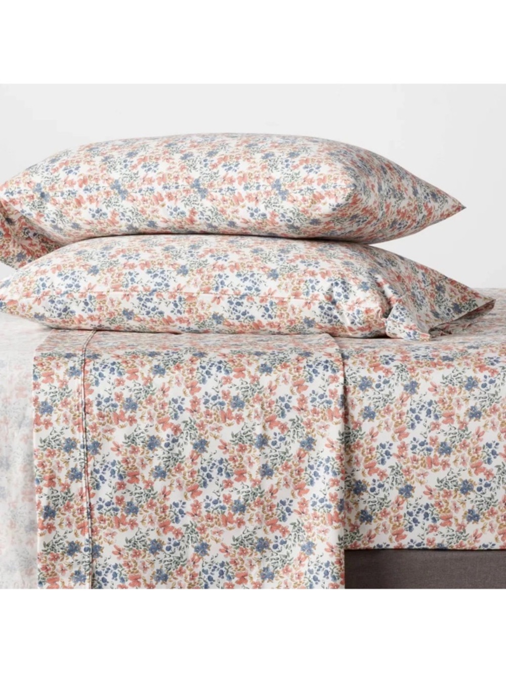 QUEEN Ditsy Floral Multi-Colored Pattern ~ 400TC 100% Cotton ~ 4 Pc Sheet Set - Picture 3 of 7